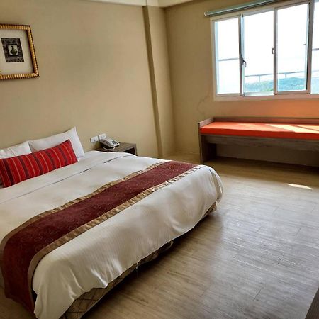 Bed and Breakfast 山水妍溫泉會館-台東館 Taimali Esterno foto