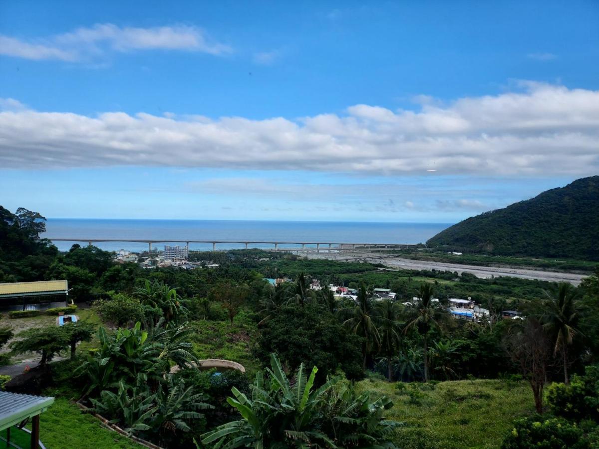 Bed and Breakfast 山水妍溫泉會館-台東館 Taimali Esterno foto