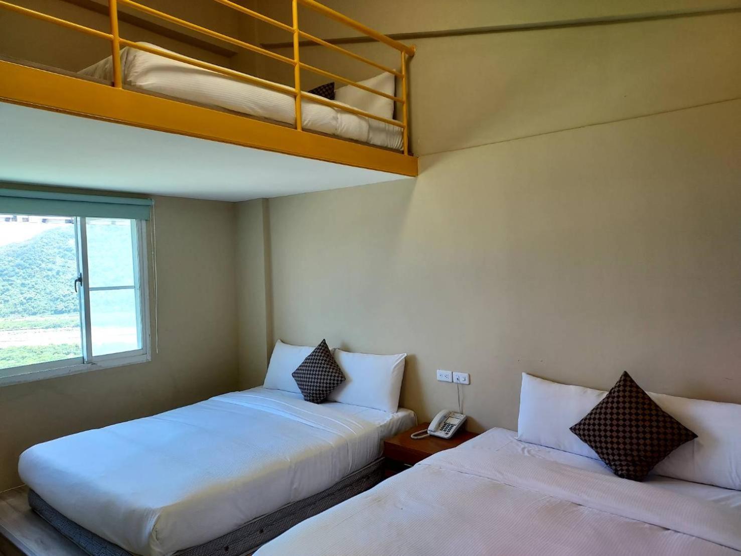 Bed and Breakfast 山水妍溫泉會館-台東館 Taimali Esterno foto